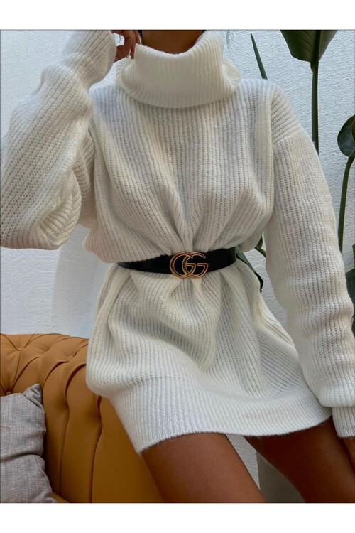 سترة تريكو الياقة المدورة