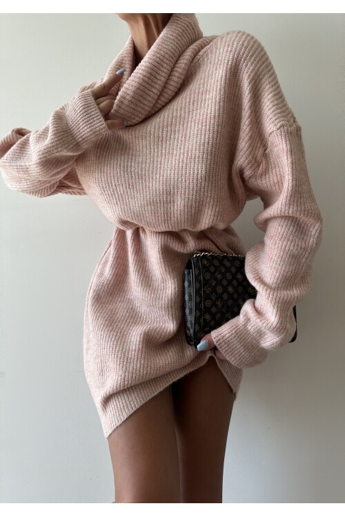 سترة تريكو الياقة المدورة