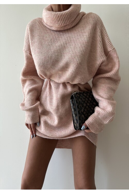 سترة تريكو الياقة المدورة