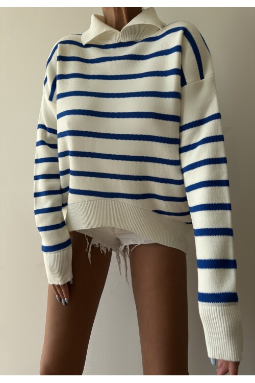 سترة تريكو مخططة وياقة مفصل