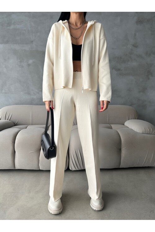 Hırka Pantolon İkili Triko Takım