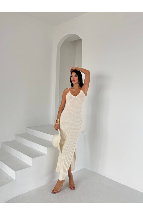 Kadın Taş Örme Sırt Dekolte Detaylı Triko Elbise