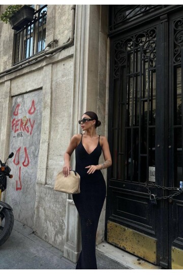 فستان تريكو بتفاصيل خصر متقاطع